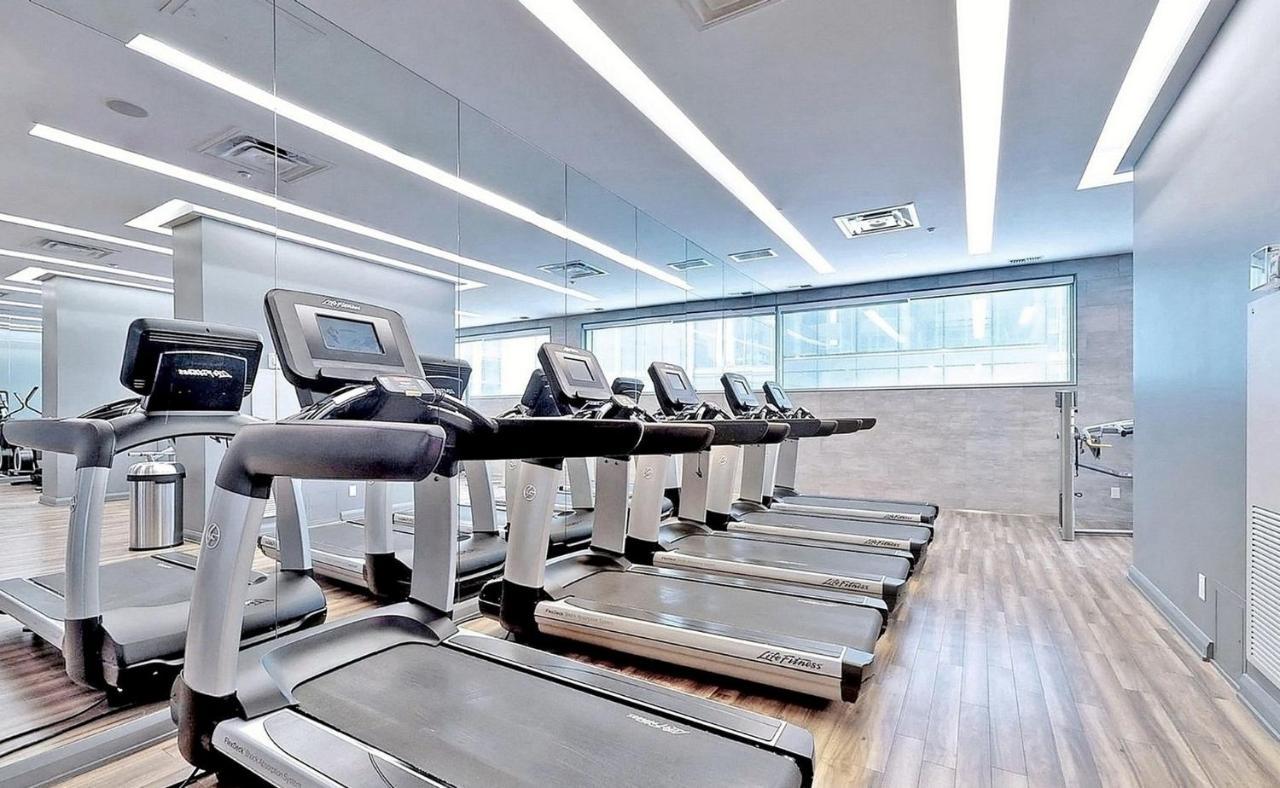 University Of Toronto Utsg Suites المظهر الخارجي الصورة