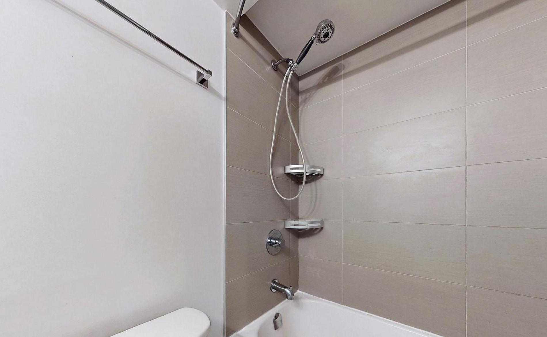 University Of Toronto Utsg Suites المظهر الخارجي الصورة